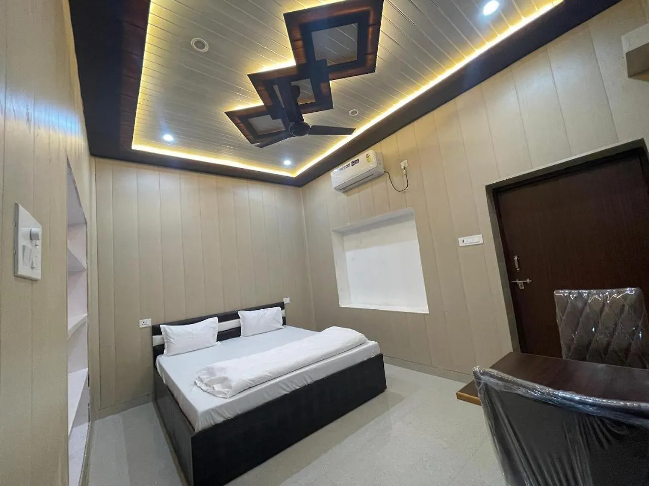 Dev Villa Varanasi Hindistan